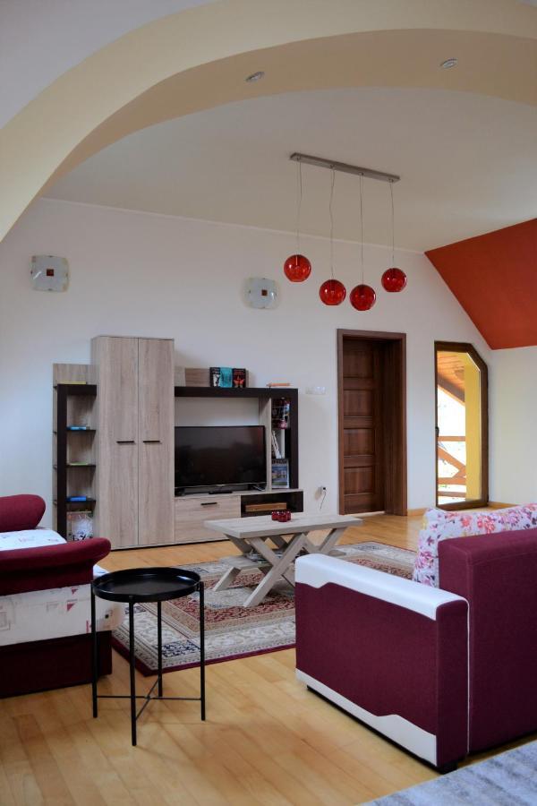 Rozsi Mama Vila Sovata Exterior foto
